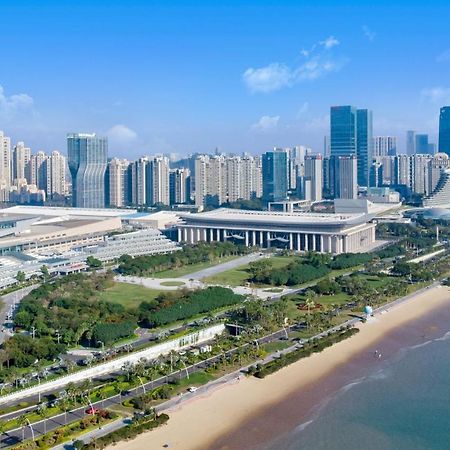 Xiamen International Seaside Hotel -Hotel Corridor Leads To The Stone Exhibition Hall Exterior photo